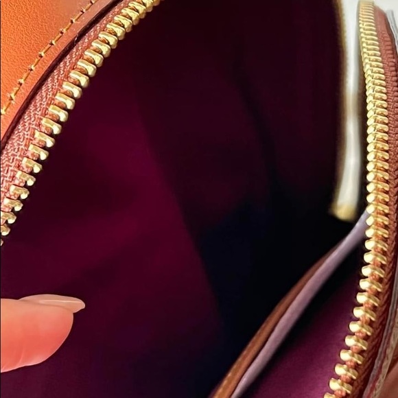 💰SOLD - 1029 - Coach Carrie Backpack 23 in Signature Canvas - Picture 7 of 12